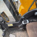 JS130LC PLUS – 2014 – Image 7 of 8