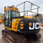 JS130LC PLUS – 2014 – Image 4 of 8